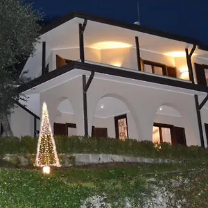 Le Grigne - The Garden Oliveto Lario