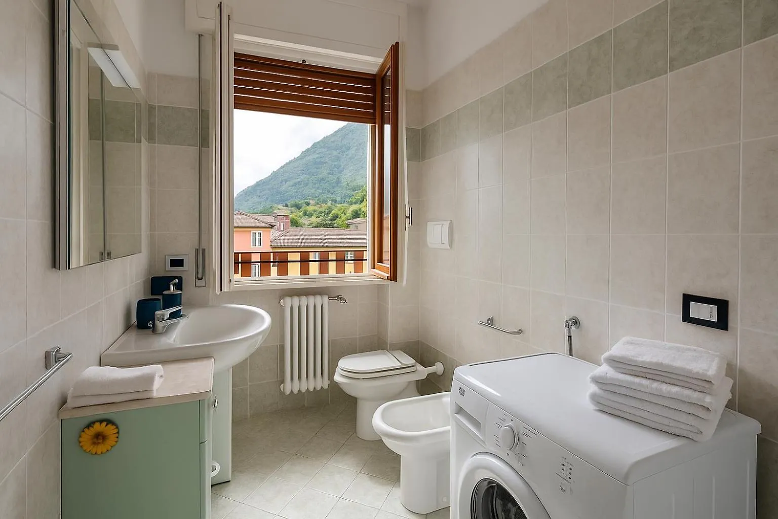 Lake Como Victoria Apartment Oliveto Lario Италия